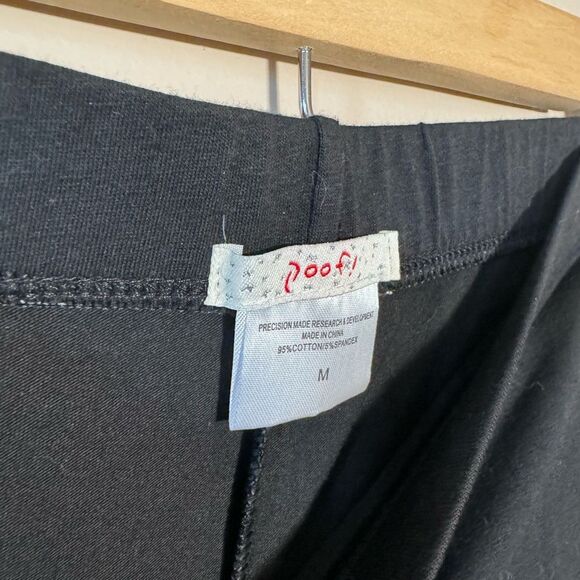 Black Poof! Lightweight Basic Leggings Size M Juniors NWT - Picture 5 of 5